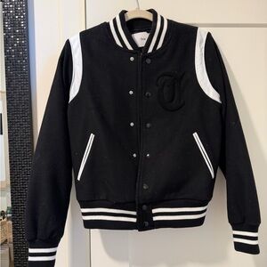 Aritzia TNA Chinook Bomber